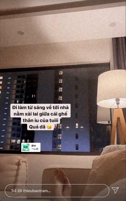 Thiều Bảo Trâm lại tiếp tục lộ ảnh nằm trong căn hộ nghi giống nhà của Sơn Tùng 1 Thiều Bảo Trâm lại tiếp tục lộ ảnh nằm trong căn hộ nghi giống nhà của Sơn Tùng 1