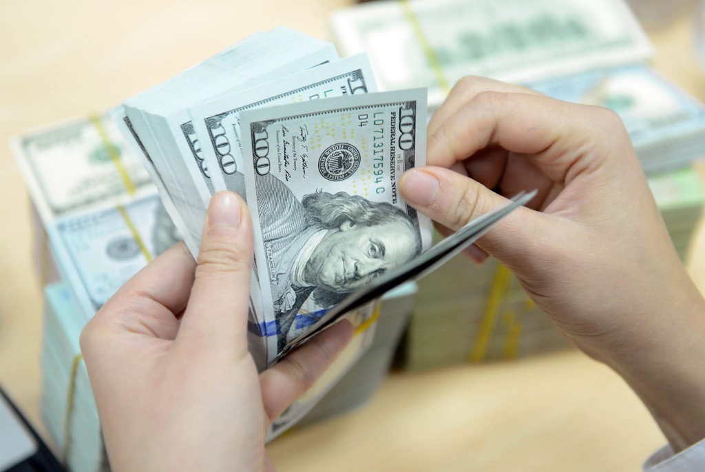Tin tức kinh doanh hot 24h ngày 24/4: Bitcoin có thể còn giảm sâu, Giá vàng giảm 4 Tin tức kinh doanh hot 24h ngày 24/4: Bitcoin có thể còn giảm sâu, Giá vàng giảm 4