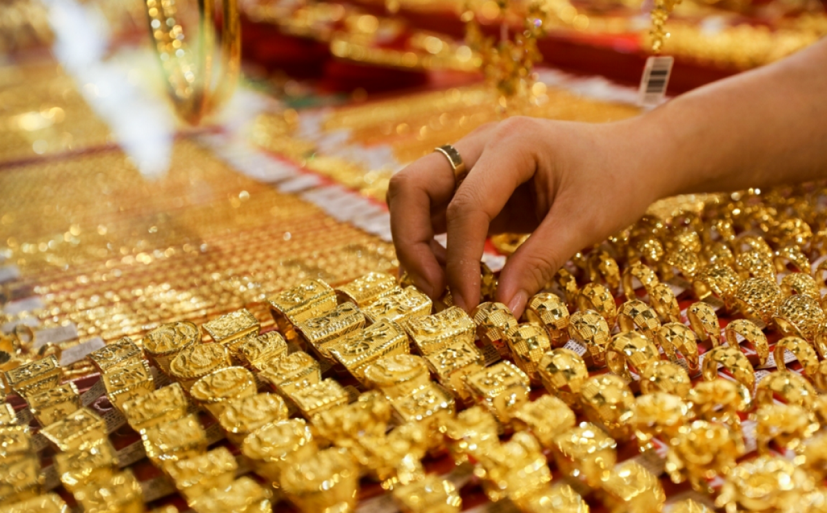 Tin tức kinh doanh hot 24h ngày 26/4: Giá Bitcoin lao dốc, Hàng loạt cổ phiếu giảm sâu 3 Tin tức kinh doanh hot 24h ngày 26/4: Giá Bitcoin lao dốc, Hàng loạt cổ phiếu giảm sâu 3