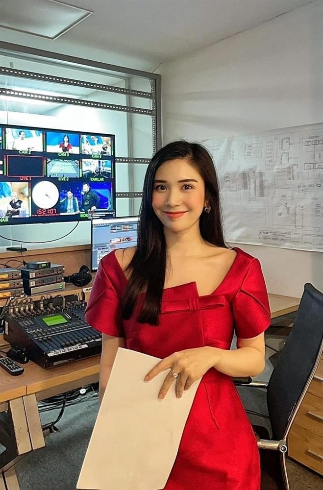 Nhiều năm chia tay Quang Lê, Thanh Bi thay đổi ngoạn mục nhờ trùng tu - Ảnh 2 Nhiều năm chia tay Quang Lê, Thanh Bi thay đổi ngoạn mục nhờ trùng tu - Ảnh 2