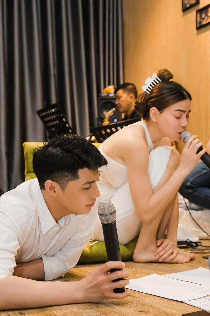 Hồ Ngọc Hà hành động khiến Noo Phước Thịnh bức xúc, lên tiếng 'bóc phốt' đàn chị - Ảnh 1 Hồ Ngọc Hà hành động khiến Noo Phước Thịnh bức xúc, lên tiếng 'bóc phốt' đàn chị - Ảnh 1