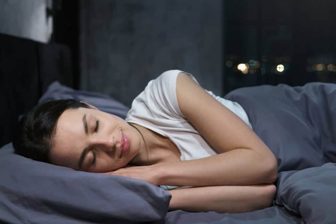 5 cách chống nóng nhanh chóng giữa những ngày thời tiết nóng lên đến đỉnh điểm - Ảnh 3 5 cách chống nóng nhanh chóng giữa những ngày thời tiết nóng lên đến đỉnh điểm - Ảnh 3