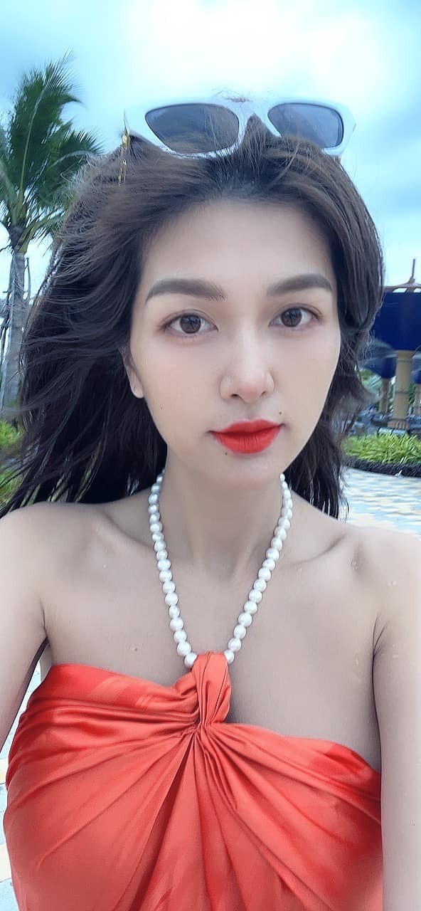 Ảnh đời thường của Oanh Yến sau khi makeup. Ảnh: FB Maria Hồ Oanh Yến. Ảnh đời thường của Oanh Yến sau khi makeup. Ảnh: FB Maria Hồ Oanh Yến.