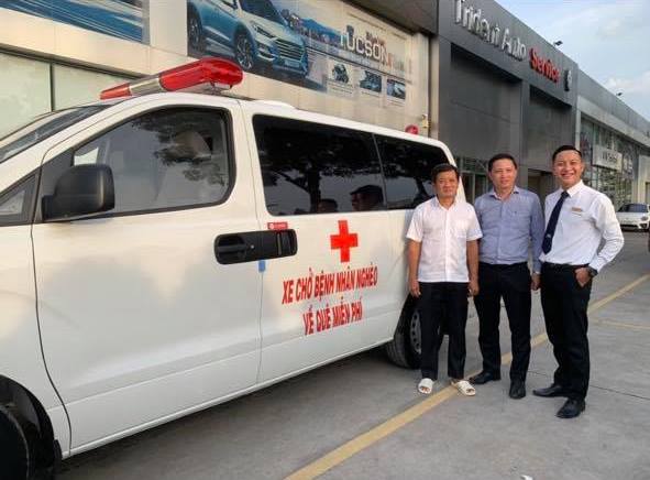 Hé lộ bên trong chiếc xe cứu thương Hyundai Starex của ông Đoàn Ngọc Hải dùng chở bệnh nhân về quê 1