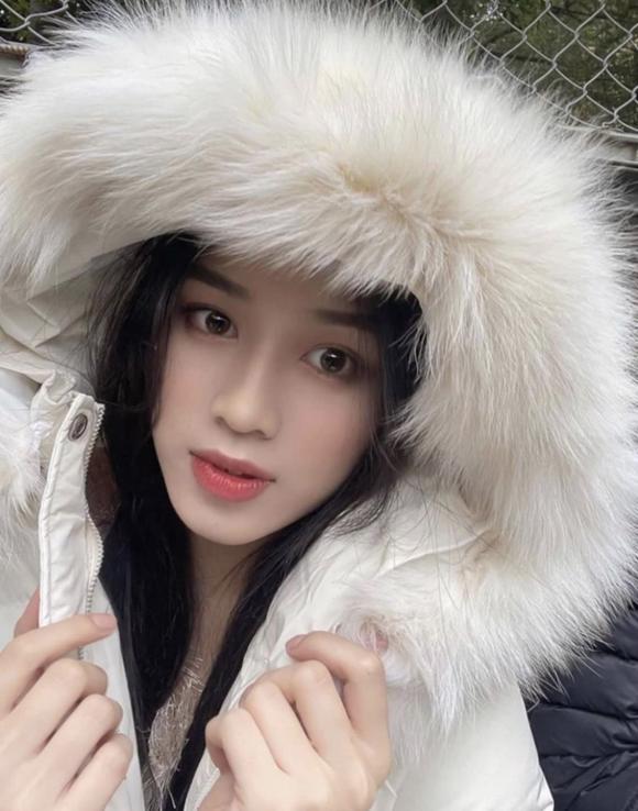 Hoa hậu Đỗ Thị Hà lộ loạt ảnh cận mặt chưa chỉnh sửa: Nhan sắc ngày càng lên hương 1