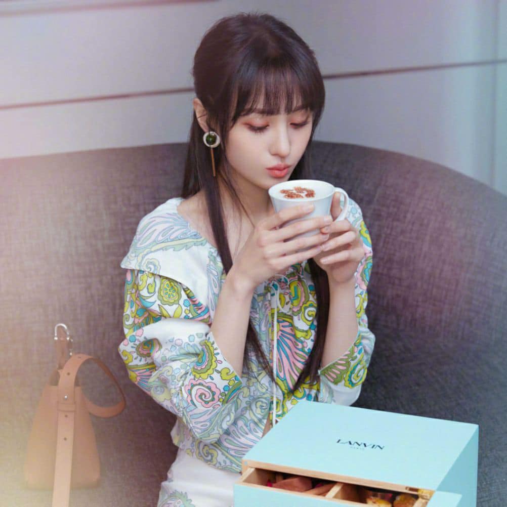 Trịnh Sảng bất ngờ tuyên bố gắt khi liên tục bị dồn vào đường sau bê bối bỏ con 2 Trịnh Sảng bất ngờ tuyên bố gắt khi liên tục bị dồn vào đường sau bê bối bỏ con 2