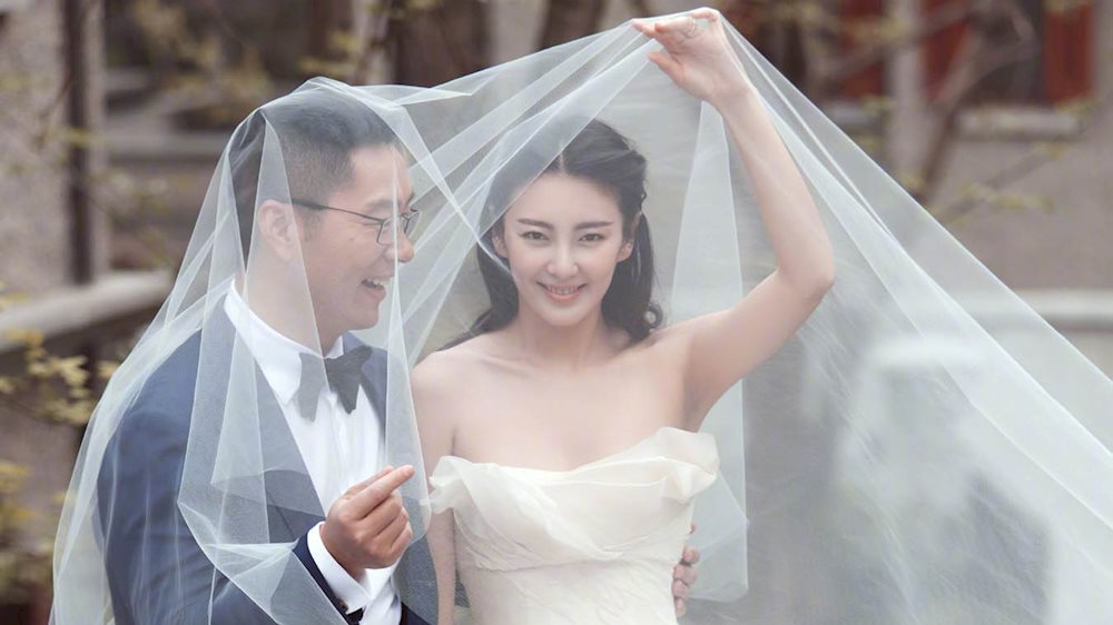 Sau Trịnh Sảng, 'Song Hye Kyo của Trung Quốc' lại bị tung hợp đồng mang thai hộ 4 Sau Trịnh Sảng, 'Song Hye Kyo của Trung Quốc' lại bị tung hợp đồng mang thai hộ 4