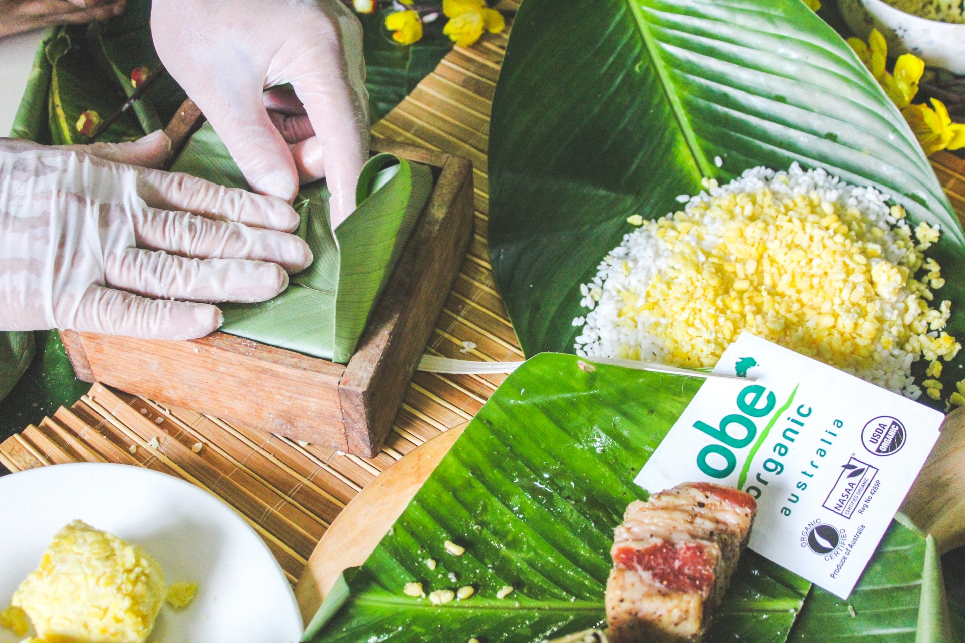 Bánh chưng cá hồi và thịt bò Úc Organic - Nét mới lạ cho thị trường thực phẩm Tết 2 Bánh chưng cá hồi và thịt bò Úc Organic - Nét mới lạ cho thị trường thực phẩm Tết 2