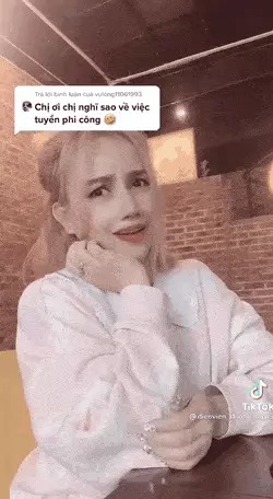 Sao nữ 'Về nhà đi con' ly hôn lần 4, khẳng định 'không dễ gục ngã bởi những đau thương' 3 Sao nữ 'Về nhà đi con' ly hôn lần 4, khẳng định 'không dễ gục ngã bởi những đau thương' 3