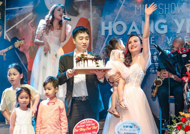 Sao nữ 'Về nhà đi con' ly hôn lần 4, khẳng định 'không dễ gục ngã bởi những đau thương' 4 Sao nữ 'Về nhà đi con' ly hôn lần 4, khẳng định 'không dễ gục ngã bởi những đau thương' 4