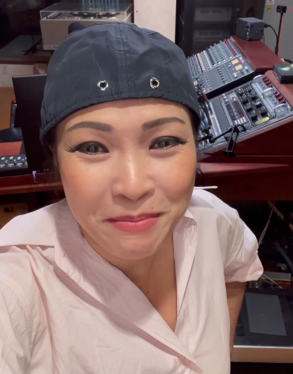Phương Thanh lên tiếng trước tin đồn yêu trai trẻ kém 21 tuổi 3 Phương Thanh lên tiếng trước tin đồn yêu trai trẻ kém 21 tuổi 3