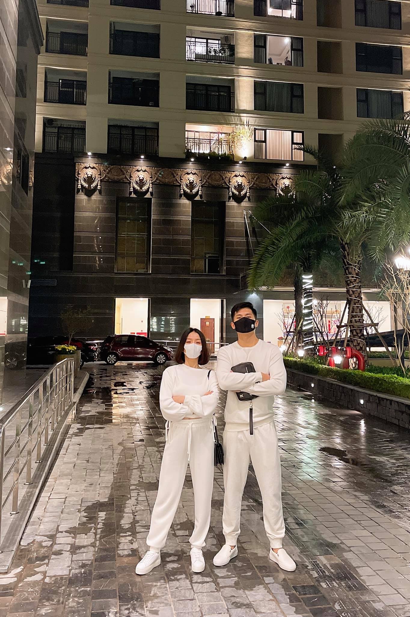 Lệ Quyên trải lòng đầy sâu cay trong chuyến du lịch cùng Lâm Bảo Châu 4 Lệ Quyên trải lòng đầy sâu cay trong chuyến du lịch cùng Lâm Bảo Châu 4
