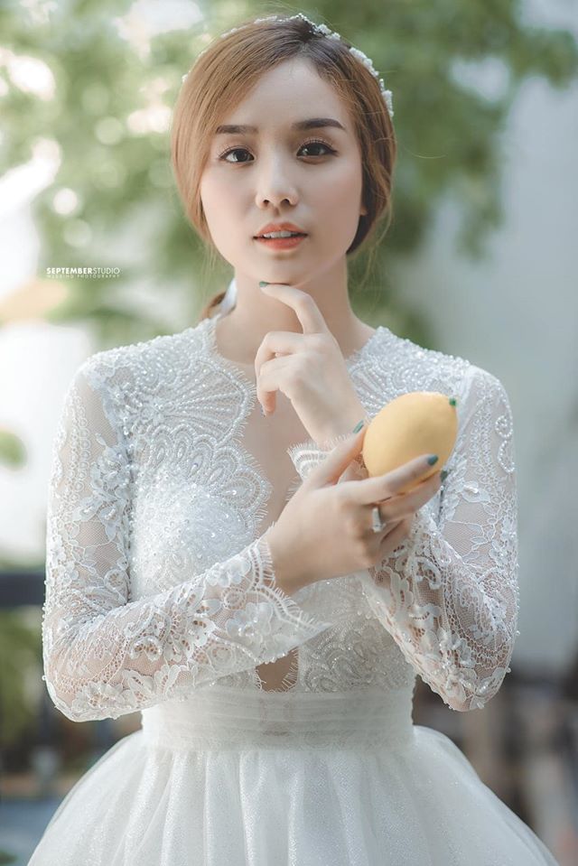Vợ cũ Hoài Lâm lấp lửng chuyện tái hợp, đáp trả thâm thúy khi bị soi đời tư 6 Vợ cũ Hoài Lâm lấp lửng chuyện tái hợp, đáp trả thâm thúy khi bị soi đời tư 6