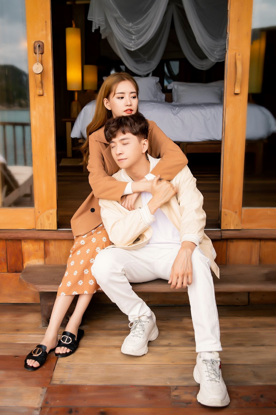 Ngô Kiến Huy bất ngờ nhắc đến người yêu cũ nhưng lại tình tứ với gái xinh, Khổng Tú Quỳnh bị 'réo tên' 4 Ngô Kiến Huy bất ngờ nhắc đến người yêu cũ nhưng lại tình tứ với gái xinh, Khổng Tú Quỳnh bị 'réo tên' 4