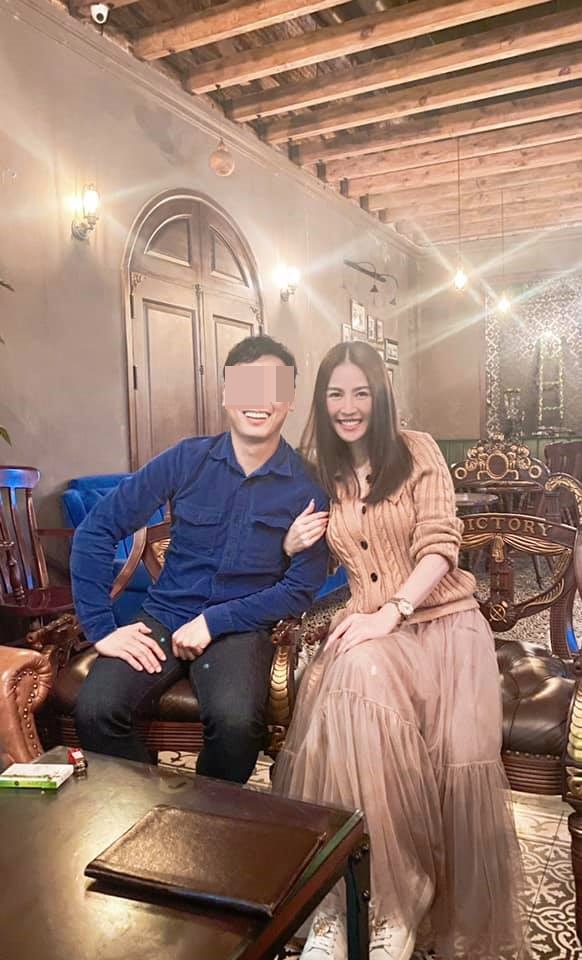Tình cũ Trường Giang gây sốc khi giữa đêm tố bạn trai đập phá nhà cửa, ngoại tình với gái có chồng 4 Tình cũ Trường Giang gây sốc khi giữa đêm tố bạn trai đập phá nhà cửa, ngoại tình với gái có chồng 4