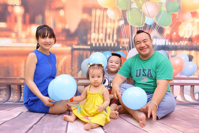 Diễn viên Hiếu Hiền vui mừng được lên chức bố lần 3, tiết lộ sự cố bất ngờ về con út 2 Diễn viên Hiếu Hiền vui mừng được lên chức bố lần 3, tiết lộ sự cố bất ngờ về con út 2