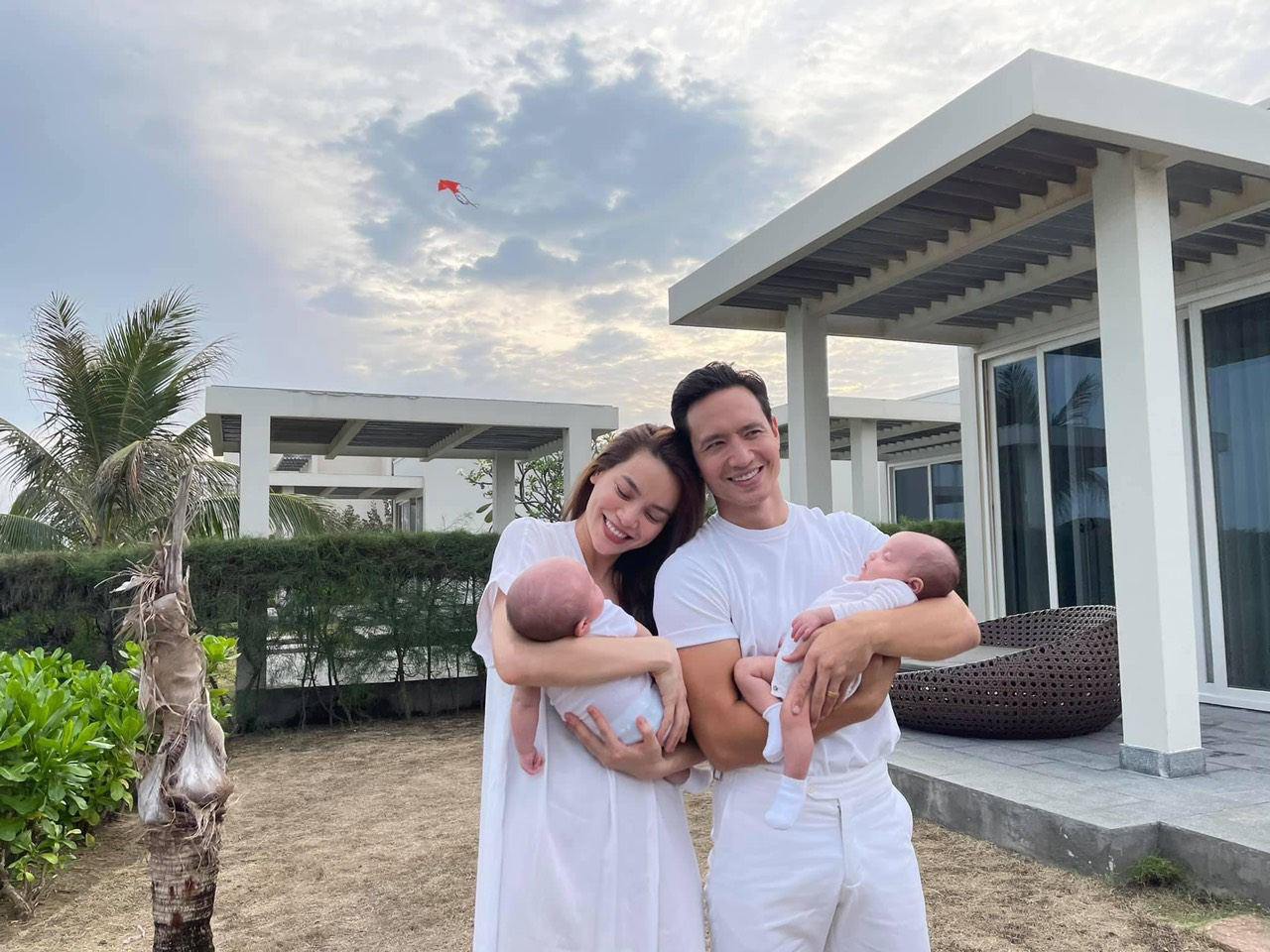 Hồ Ngọc Hà đau lòng khi nhìn Kim Lý mệt mỏi quá độ đến mức 'xỉu' chỉ vì nguyên nhân này 3 Hồ Ngọc Hà đau lòng khi nhìn Kim Lý mệt mỏi quá độ đến mức 'xỉu' chỉ vì nguyên nhân này 3