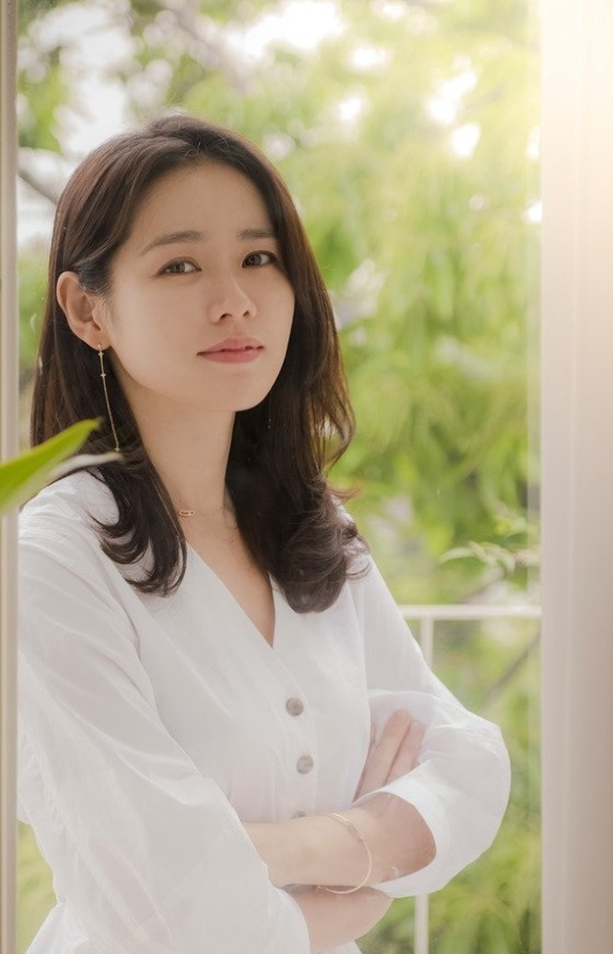 Son Ye Jin vẫn xinh đẹp ở tuổi 40. Son Ye Jin vẫn xinh đẹp ở tuổi 40.