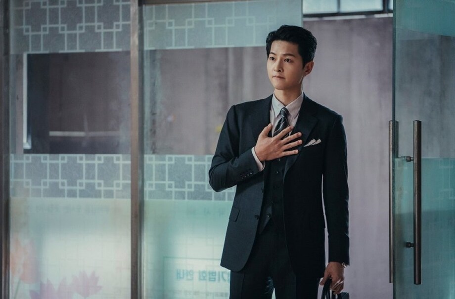 'Vincenzo' nhận tin vui: Liệu Song Joong Ki có vượt qua được 'đứa con tinh thần' với Song Hye Kyo? 1 'Vincenzo' nhận tin vui: Liệu Song Joong Ki có vượt qua được 'đứa con tinh thần' với Song Hye Kyo? 1