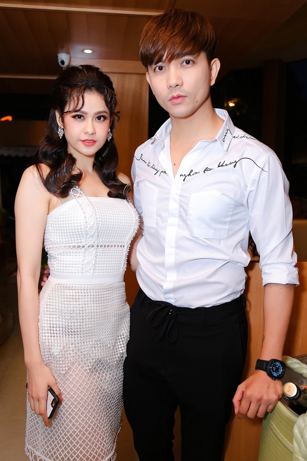 Tim công khai bạn gái mới hậu ly hôn Trương Quỳnh Anh: Liệu có phải một cú lừa? 2 Tim công khai bạn gái mới hậu ly hôn Trương Quỳnh Anh: Liệu có phải một cú lừa? 2