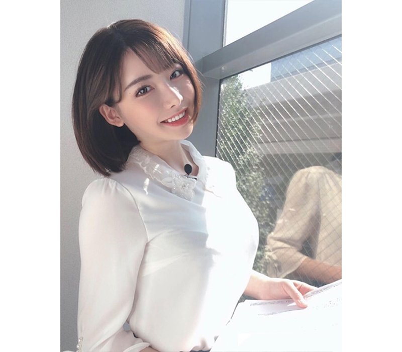 Nữ idol Nhật Bản khiến HLV phòng gym bối rối với những hành động tập gần 1 Nữ idol Nhật Bản khiến HLV phòng gym bối rối với những hành động tập gần 1