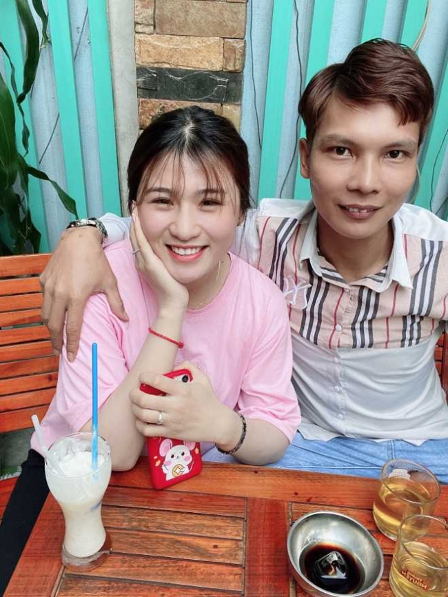'Idol giới trẻ' Lộc Fuho tổ chức lễ cưới với vợ hotgirl: Nhan sắc cô dâu gây chú ý 7 'Idol giới trẻ' Lộc Fuho tổ chức lễ cưới với vợ hotgirl: Nhan sắc cô dâu gây chú ý 7