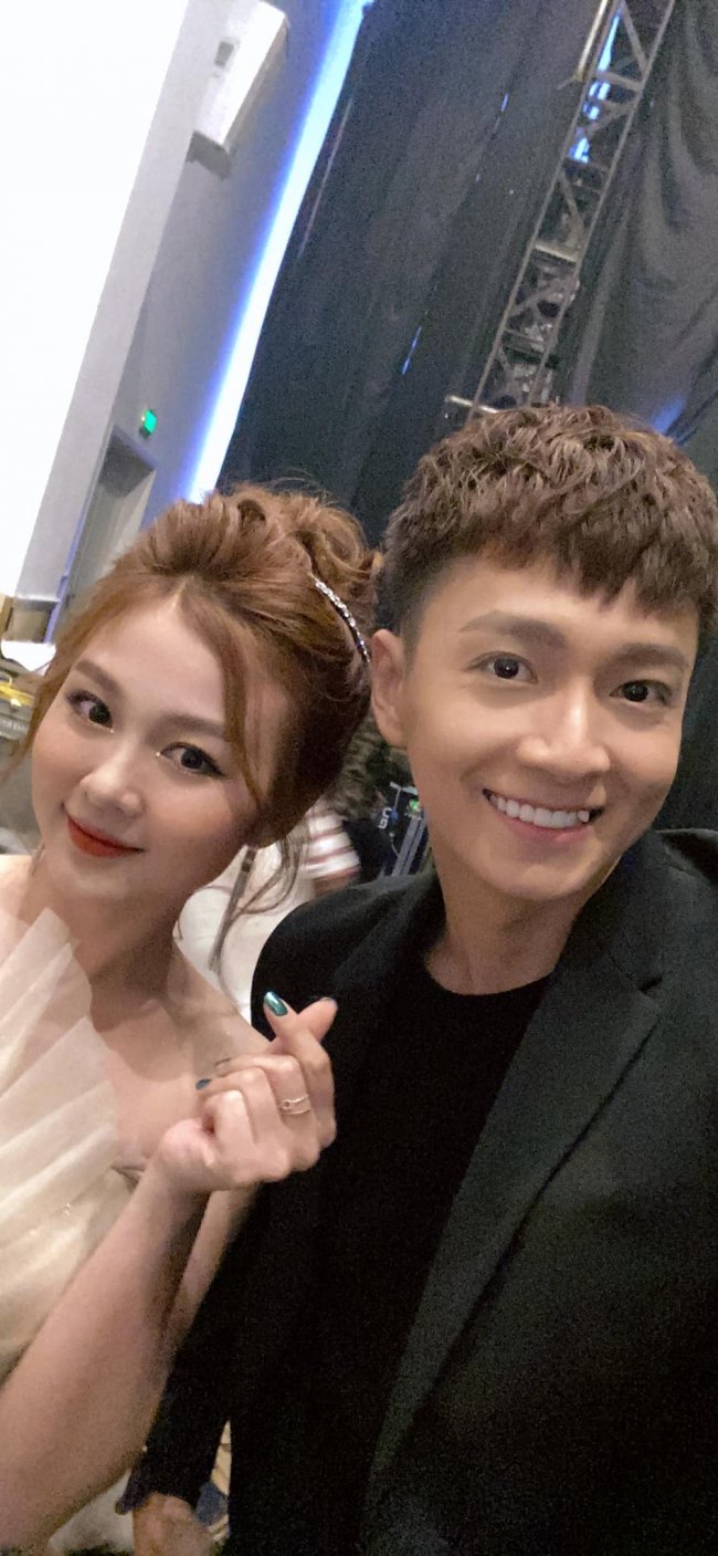 Hồ Quang Hiếu lộ diện đứa con tinh thần chung với bạn gái tin đồn của Ngô Kiến Huy 4 Hồ Quang Hiếu lộ diện đứa con tinh thần chung với bạn gái tin đồn của Ngô Kiến Huy 4