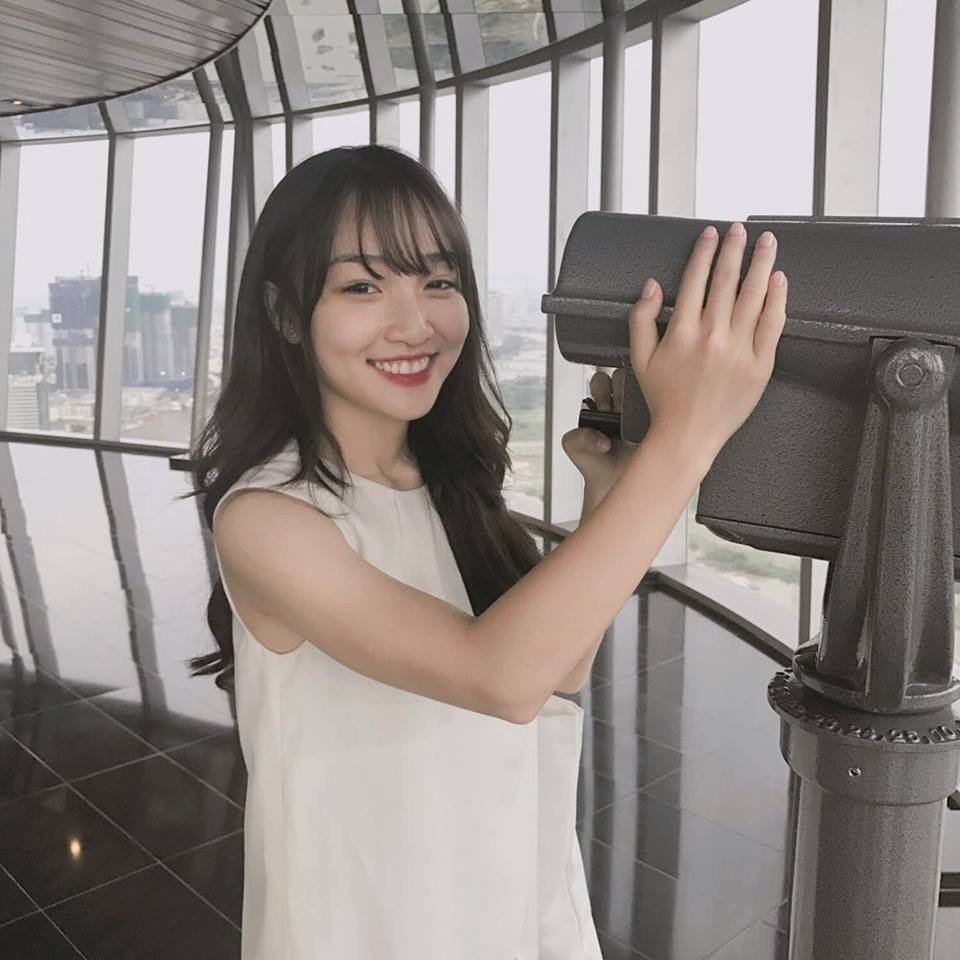 Nữ streamer Xuka Hoa Nhật Huỳnh để lộ mặt mộc ngay trên sóng livestream: Nhan sắc có xinh đẹp như lời đồn? 3