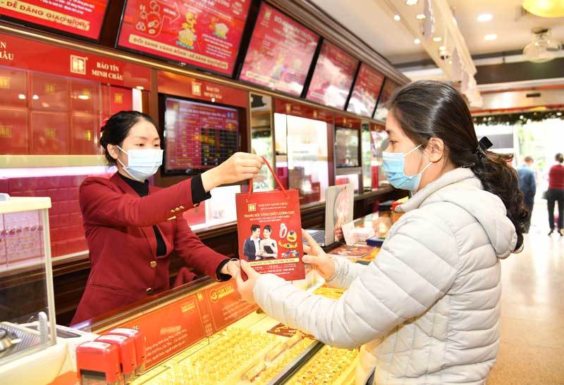 Bảng giá vàng hôm nay mới nhất ngày 20/5: Biến động thất thường 1 Bảng giá vàng hôm nay mới nhất ngày 20/5: Biến động thất thường 1