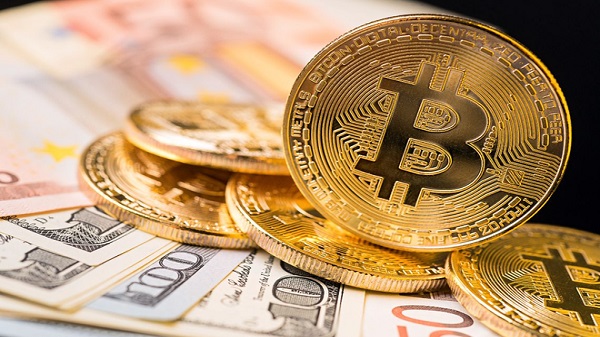 Giá Bitcoin lao dốc không phanh xuống ngưỡng 37.000 USD/đồng 1