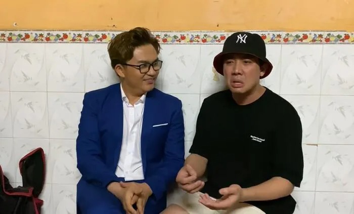 Giữa lùm xùm tiền từ thiện mà Hoài Linh kêu gọi, Trấn Thành bất ngờ bị 'réo tên' 3 Giữa lùm xùm tiền từ thiện mà Hoài Linh kêu gọi, Trấn Thành bất ngờ bị 'réo tên' 3