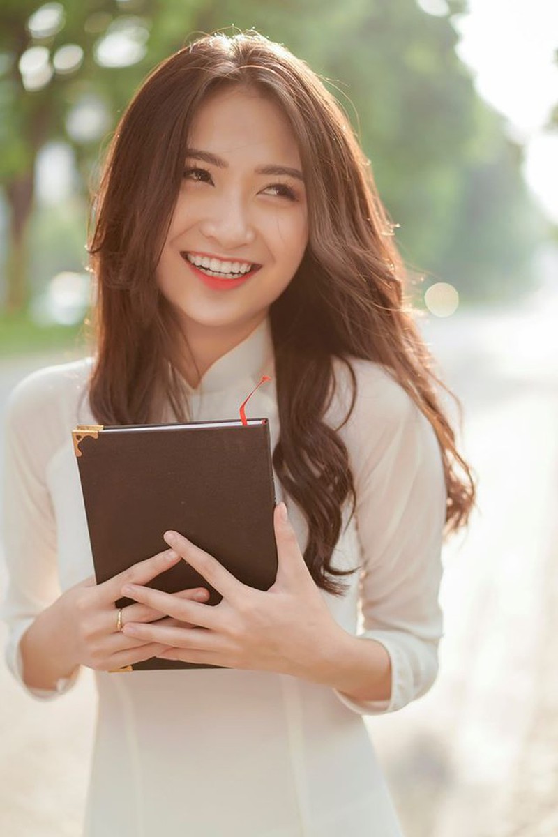 Soi chân dung của hotgirl Vũ Thị Anh Thư thi Hoa hậu Việt Nam 13 Soi chân dung của hotgirl Vũ Thị Anh Thư thi Hoa hậu Việt Nam 13