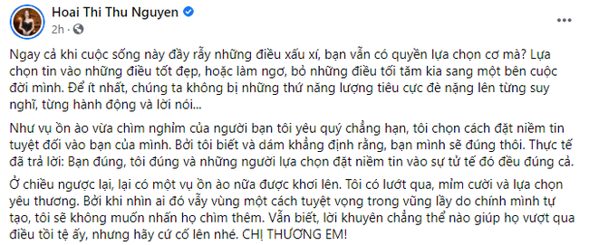 Phản ứng bất ngờ của Hoa hậu Thu Hoài khi bị Vy Oanh 'điểm mặt chỉ tên' 4 Phản ứng bất ngờ của Hoa hậu Thu Hoài khi bị Vy Oanh 'điểm mặt chỉ tên' 4