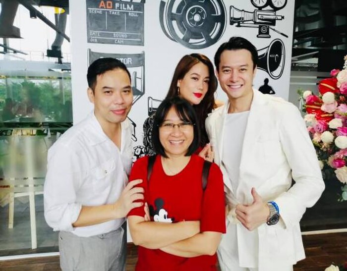 Phủ nhận hẹn hò nhưng Trương Ngọc Ánh lại thường xuyên 'dính như sam' bên tình trẻ 1 Phủ nhận hẹn hò nhưng Trương Ngọc Ánh lại thường xuyên 'dính như sam' bên tình trẻ 1