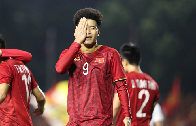 'Vua phá lưới' Hà Đức Chinh thận trọng trước đối thủ Indonesia 1