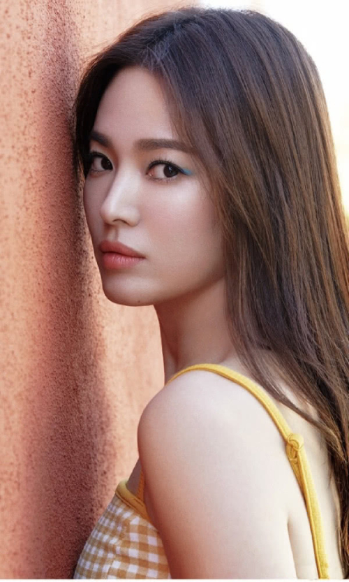 Song Hye Kyo khoe nhan sắc khó cưỡng sau 20 năm đóng Trái tim mùa thu 5