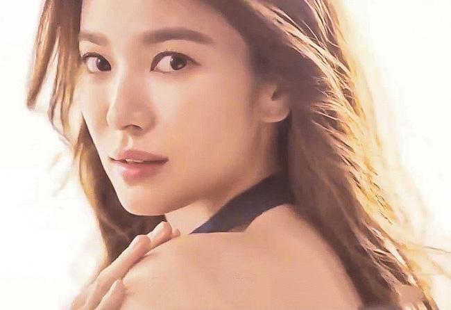 Song Hye Kyo chứng minh 'phụ nữ đẹp nhất khi không thuộc về ai', Song Joong Ki liệu có nuối tiếc? 1