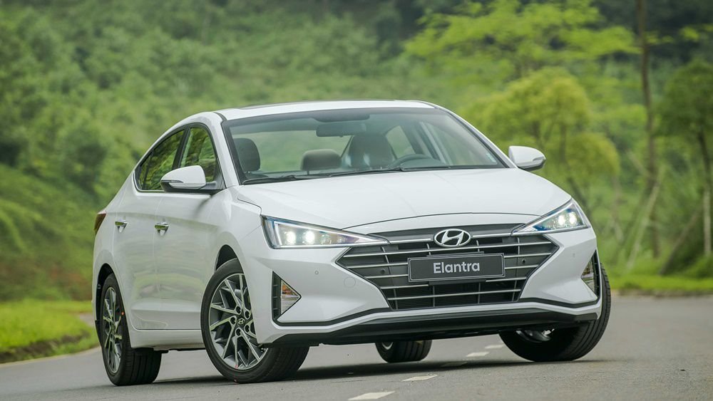 Đánh giá Hyundai SantaFe 2020 Giá  KM nội ngoại thất