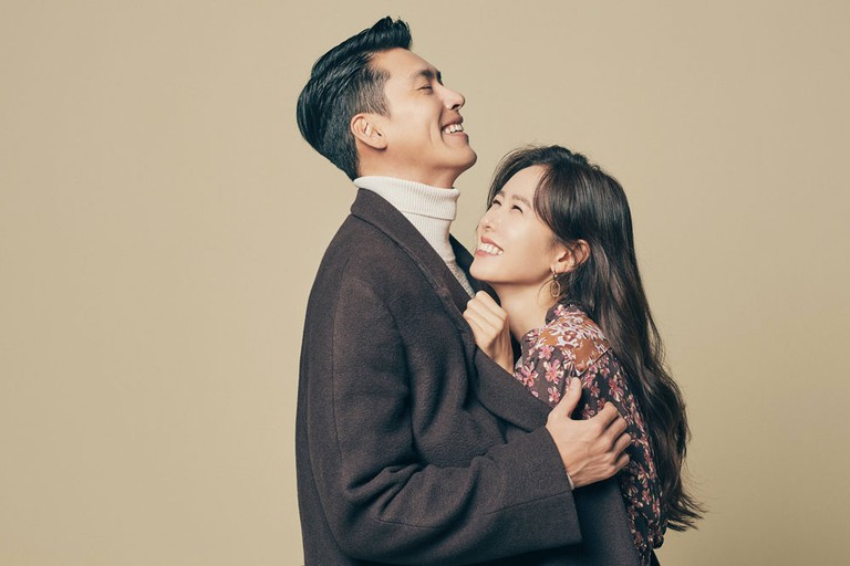 Tình cũ Song Hye Kyo bị tung loạt ảnh khó chối cãi khi giấm dúi hẹn hò với Son Ye Jin 4