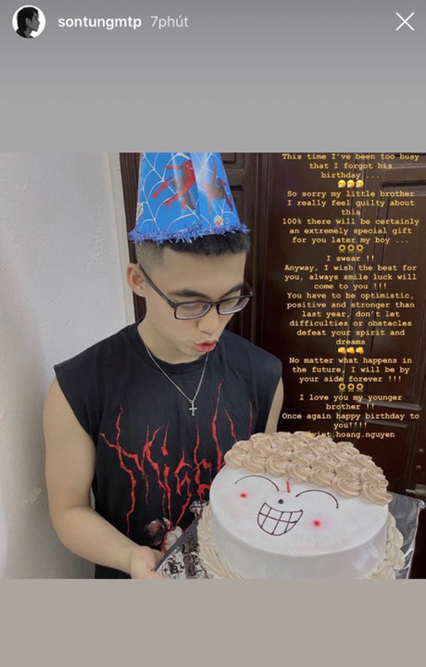 Sơn Tùng M-TP một mực im lặng giữa ồn ào, bơ luôn sinh nhật em trai 3 Sơn Tùng M-TP một mực im lặng giữa ồn ào, bơ luôn sinh nhật em trai 3
