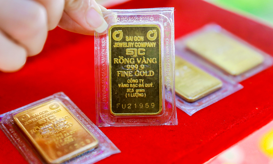 Giá vàng, dự báo giá vàng mới nhất ngày 24 -31/1: Phá kỷ lục lịch sử, tăng đột biến 2 Giá vàng, dự báo giá vàng mới nhất ngày 24 -31/1: Phá kỷ lục lịch sử, tăng đột biến 2