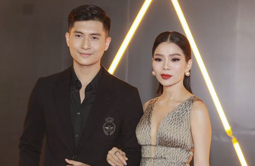Lệ Quyên buông lời đầy thâm thúy sau khi công khai hẹn hò bên tình trẻ Lâm Bảo Châu 5 Lệ Quyên buông lời đầy thâm thúy sau khi công khai hẹn hò bên tình trẻ Lâm Bảo Châu 5