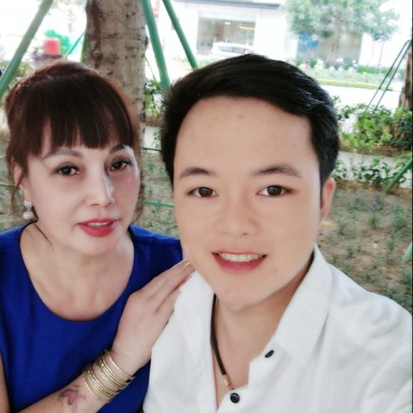 Cô dâu 62 tuổi ở Cao Bằng khoe loạt ảnh mới, gương mặt lạ lẫm khiến nhiều người ngỡ ngàng 1 Cô dâu 62 tuổi ở Cao Bằng khoe loạt ảnh mới, gương mặt lạ lẫm khiến nhiều người ngỡ ngàng 1