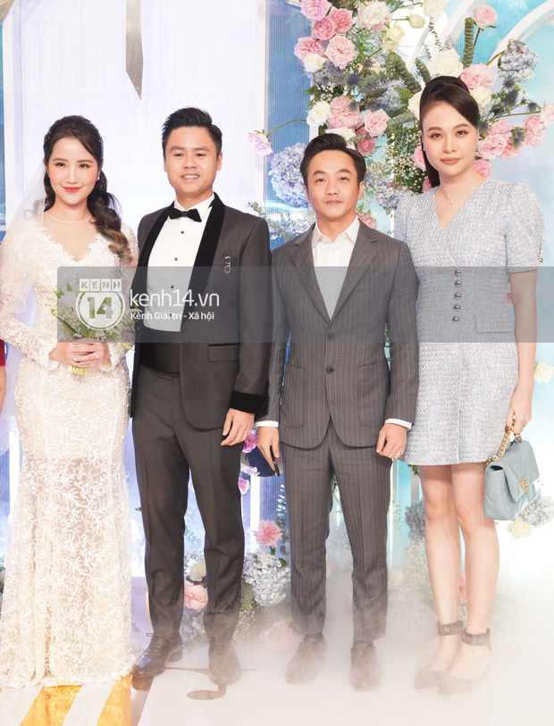 Ngỡ ngàng với vóc dáng thật của bà xã Cường Đôla, dân tình đặt lên bàn cân với Hà Hồ 1 Ngỡ ngàng với vóc dáng thật của bà xã Cường Đôla, dân tình đặt lên bàn cân với Hà Hồ 1