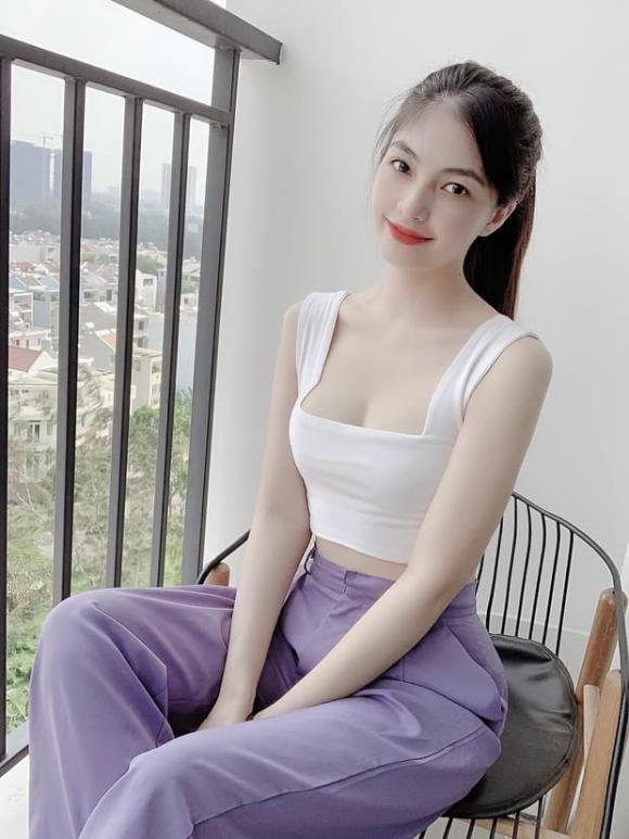 Soi 'profile khủng' tình tin đồn của Ngô Kiến Huy: Học vấn khiến dân tình 'lác mắt' 2 Soi 'profile khủng' tình tin đồn của Ngô Kiến Huy: Học vấn khiến dân tình 'lác mắt' 2