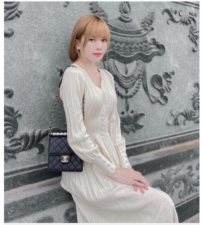 Trái ngược với sự đau khổ của Thiều Bảo Trâm, Sơn Tùng lại tươi tắn và hạnh phúc trong lễ tình nhân 4 Trái ngược với sự đau khổ của Thiều Bảo Trâm, Sơn Tùng lại tươi tắn và hạnh phúc trong lễ tình nhân 4