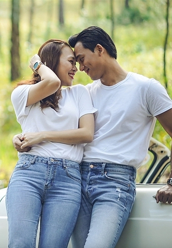 Mai Tài Phến ngày càng kín đáo và thâm trầm hậu ồn ào tin đồn yêu đương với Mỹ Tâm 1 Mai Tài Phến ngày càng kín đáo và thâm trầm hậu ồn ào tin đồn yêu đương với Mỹ Tâm 1