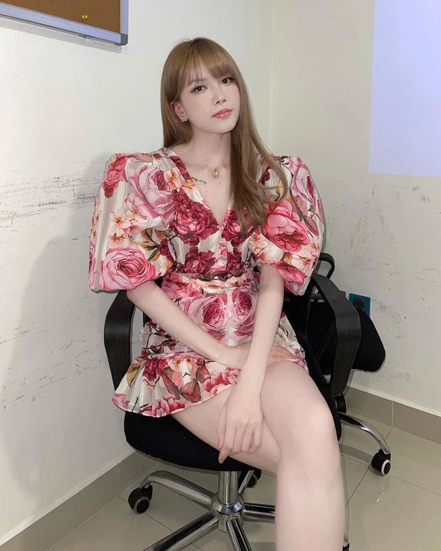 Cái giá của chia tay Sơn Tùng: Thiều Bảo Trâm ngày càng 'lên hương', quyết rũ bỏ những điều đau buồn trong quá khứ! 5 Cái giá của chia tay Sơn Tùng: Thiều Bảo Trâm ngày càng 'lên hương', quyết rũ bỏ những điều đau buồn trong quá khứ! 5