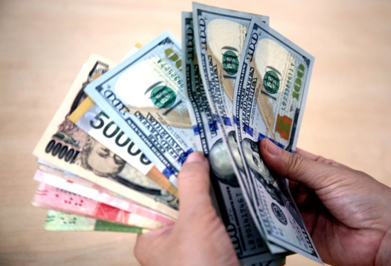 Bản tin tỷ giá ngoại tệ mới nhất hôm nay 30/3: USD neo cao đẩy vàng chạm đáy 2 Bản tin tỷ giá ngoại tệ mới nhất hôm nay 30/3: USD neo cao đẩy vàng chạm đáy 2