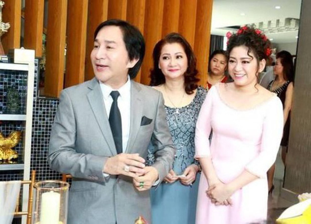 Soi khối gia tài cỡ khủng của 'ông hoàng cải lương' Kim Tử Long và cuộc sống bình yên đáng ngưỡng mộ 3 Soi khối gia tài cỡ khủng của 'ông hoàng cải lương' Kim Tử Long và cuộc sống bình yên đáng ngưỡng mộ 3